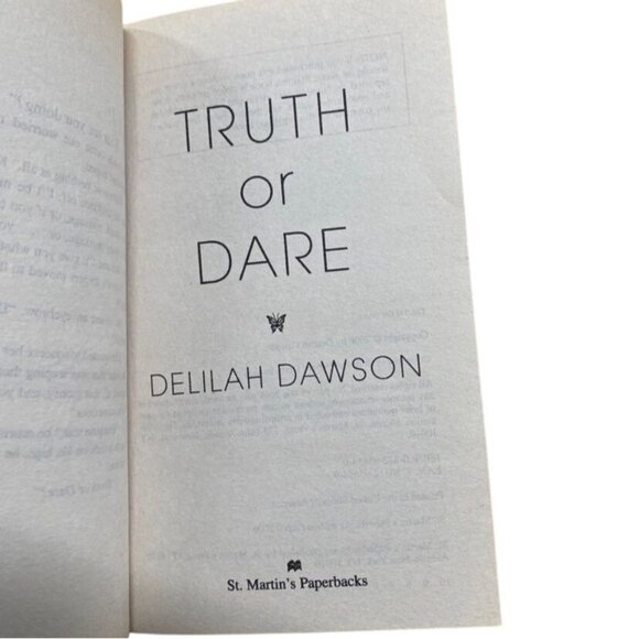 Truth Or Dare By Delilah Dawson 2006 Paperback Romance Novel Book - Picture 3 of 12